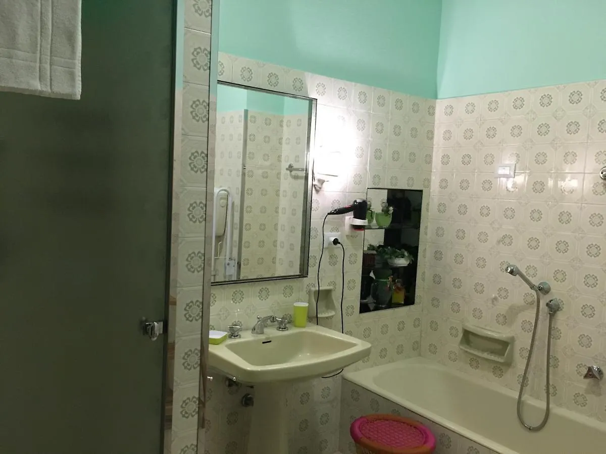 *** Guest house La Giara Rooms Verona Italy